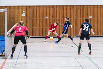Bild 330 - VR Bank Cup Horst
